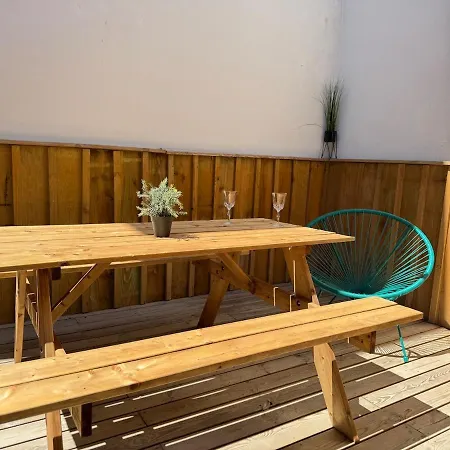 Feriehus 4 Bedroom Townhouse *