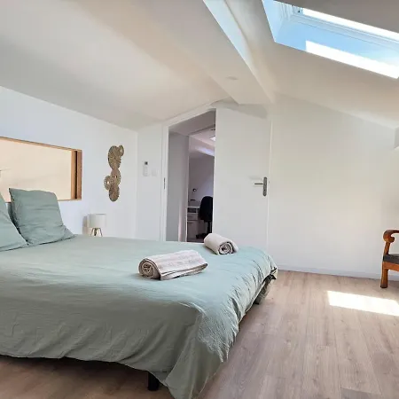 4 Bedroom Townhouse Léognan