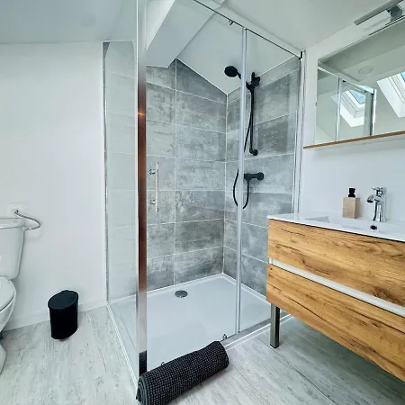 4 Bedroom Townhouse Léognan